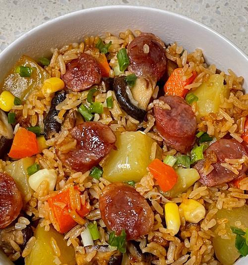 香肠土豆焖饭怎么做？步骤和技巧有哪些？  第3张