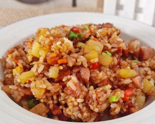 香肠青蔬炒饭怎么做？步骤和技巧有哪些？  第3张