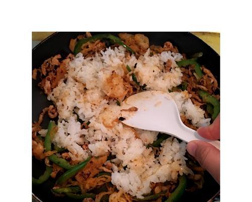 香肠排骨酸菜大米饭怎么做？步骤和技巧是什么？  第3张