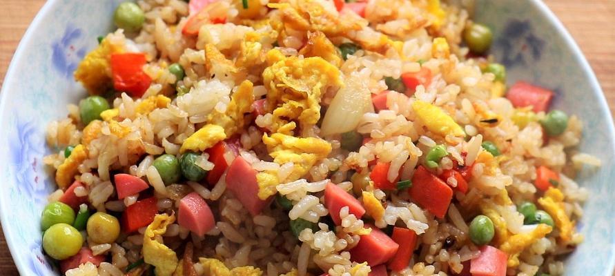 香肠鸡蛋炒饭怎么做？步骤和技巧有哪些？