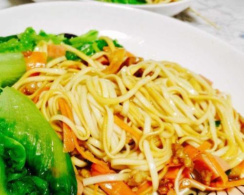 香肠豆子拌面怎么做？步骤详细解答！