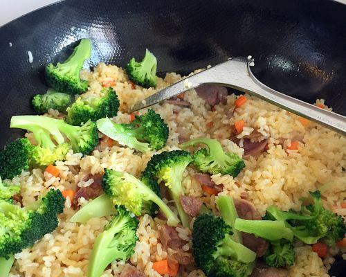 香肠蛋炒饭怎么做？步骤和技巧有哪些？  第3张
