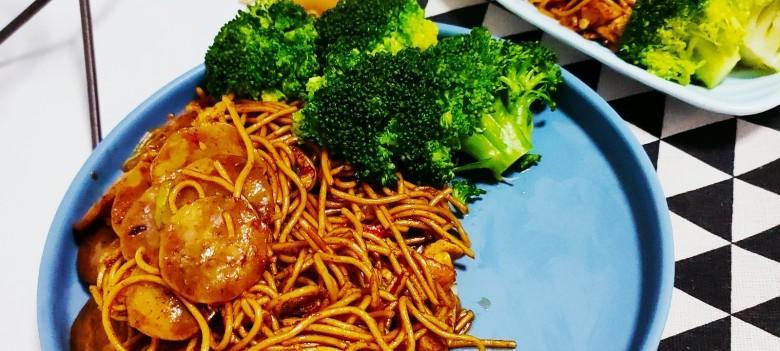 香肠炒面怎么做？步骤详解和常见问题解答？  第2张