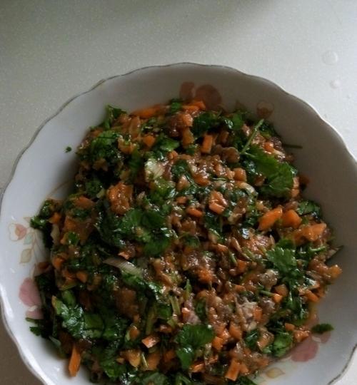 香菜猪肉陷饺子怎么做？步骤和技巧有哪些？  第3张