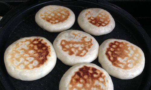 香菜洋葱猪肉馅饼怎么做？有哪些步骤和技巧？  第2张