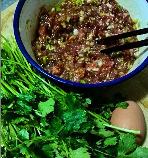 香菜馅饺子怎么做？有哪些制作技巧和常见问题解答？  第2张