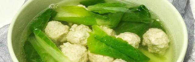 香菜丸子汤怎么做？有哪些步骤和技巧？  第2张