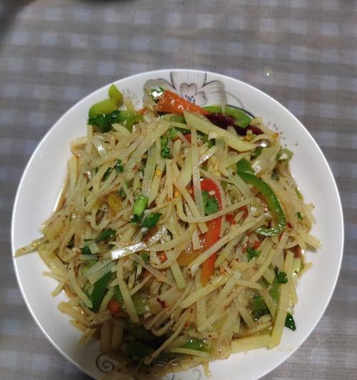 香菜土豆丝怎么做？步骤和技巧有哪些？  第2张