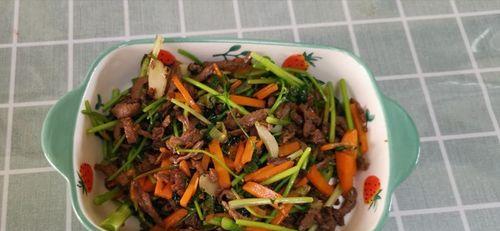 香菜肉丝怎么做？有哪些步骤和技巧？  第3张