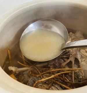 五指毛桃煲银耳怎么做？煲制过程中需要注意哪些问题？
