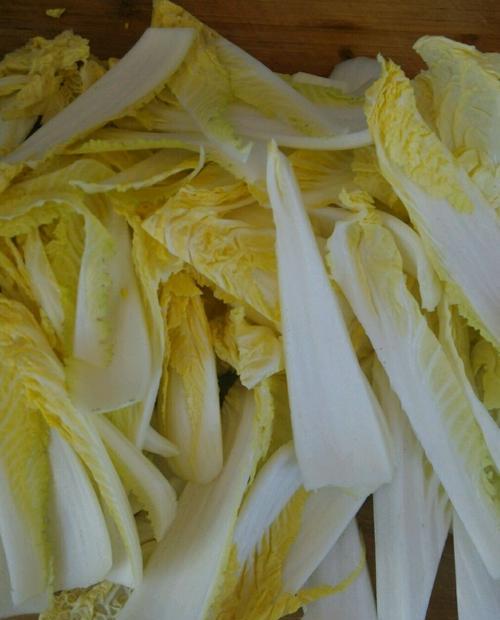 五香芝士娃娃菜怎么做？步骤和技巧是什么？