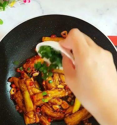 五香茄条的做法是什么？如何在家轻松制作？  第2张