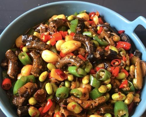 五香牛肉烧青豆怎么做？有哪些步骤和技巧？