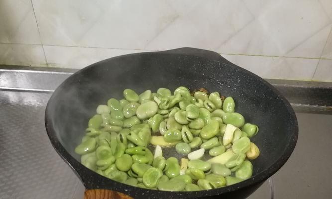 五香卤蚕豆怎么做？步骤和技巧有哪些？  第2张