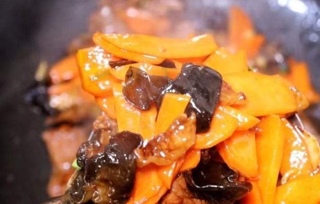 五香胡萝卜肉片怎么做？步骤和技巧有哪些？