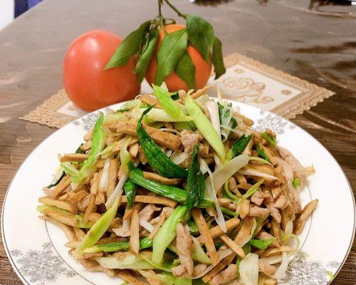 五香茶干炒蒿子杆怎么做？步骤和技巧是什么？