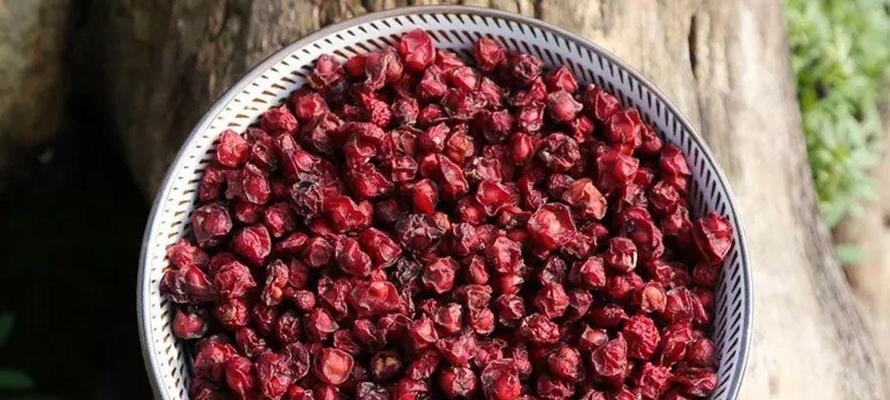 五味子枸杞一茶怎么做？制作步骤和功效是什么？  第2张