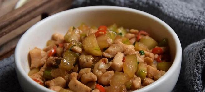 五味鸡丁的做法是什么？如何在家轻松制作？  第3张