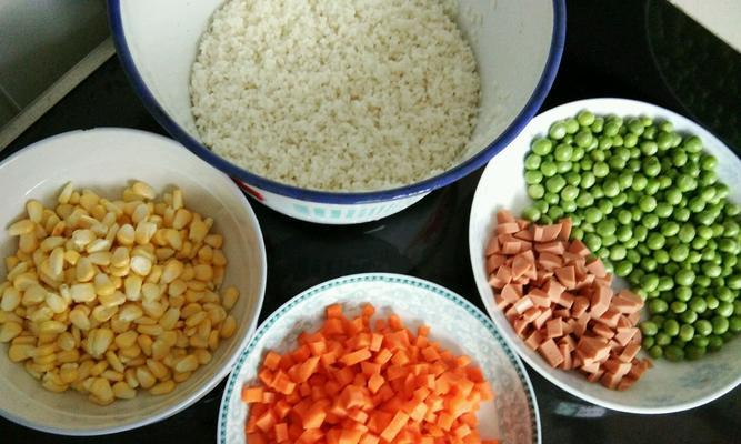 五色玉米怎么做？有哪些简单易学的食谱推荐？  第2张