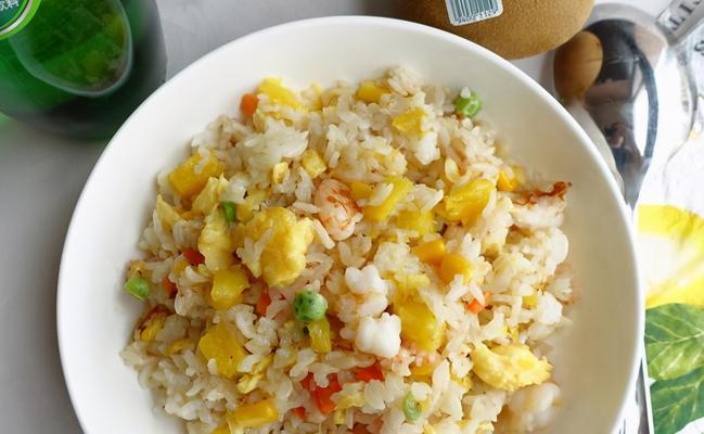 五色蛋炒饭懒人必备的做法？如何快速简单地制作？