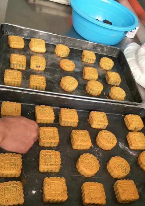 五仁月饼怎么做？详细步骤和常见问题解答？  第3张