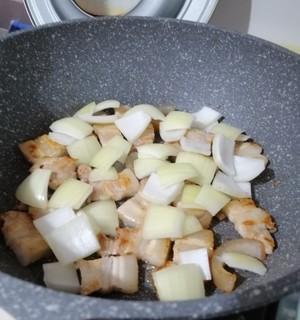 五花肉紫苏包怎么做？步骤和技巧有哪些？  第3张