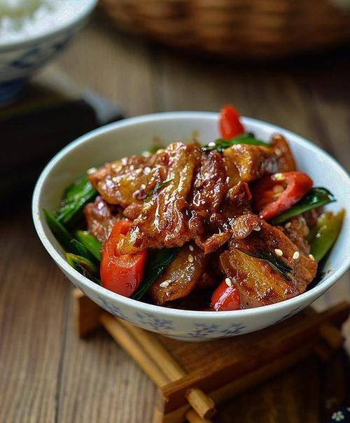 五花肉煮菜干怎么做？步骤和技巧是什么？  第3张
