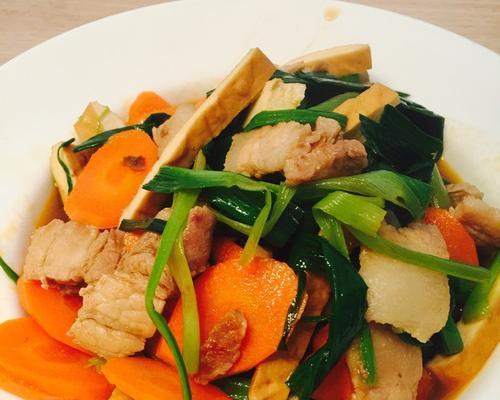 五花肉香菜胡萝卜蛋饺怎么做？步骤和技巧有哪些？  第2张
