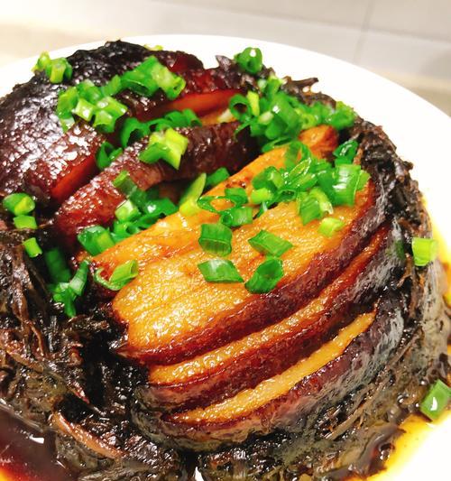 五花肉烧梅菜怎么做？步骤和技巧有哪些？  第2张