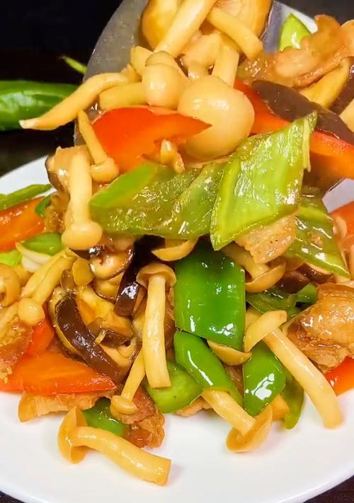 五花肉菌菇汤怎么做？有哪些步骤和技巧？  第2张