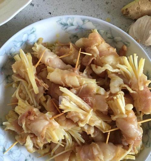 五花肉金针卷怎么做？步骤和技巧有哪些？  第2张