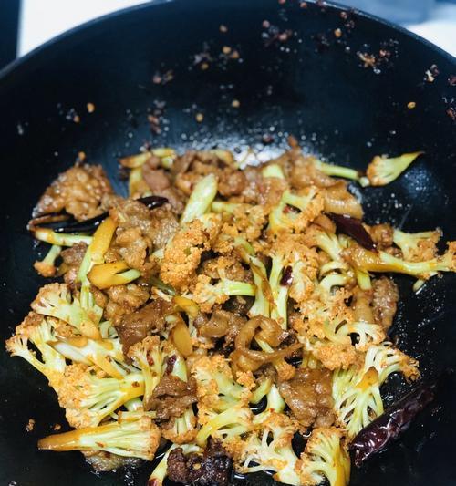 五花肉花菜怎么做？五花肉花菜的家常做法有哪些？  第3张