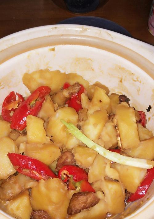 五花肉炖土豆片的做法是什么？步骤详解和常见问题解答？  第1张