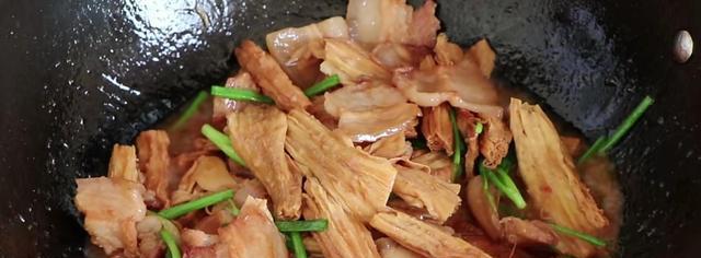 五花肉豆腐竹怎么做？有哪些步骤和技巧？