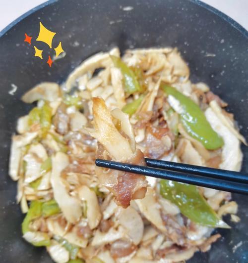 五花肉炒笋尖怎么做？步骤和技巧有哪些？  第3张