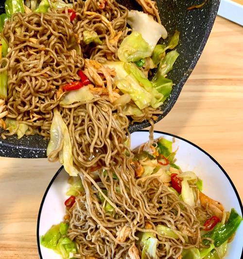 炒面条怎么做才好吃？步骤和技巧是什么？  第2张