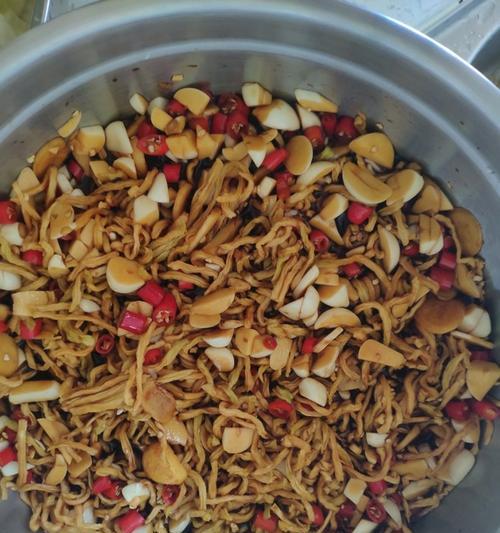 拌小酱菜的做法是什么？如何在家轻松制作？  第3张