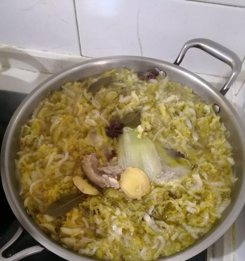 杀猪菜的做法是什么？如何在家做出地道的杀猪菜？  第2张