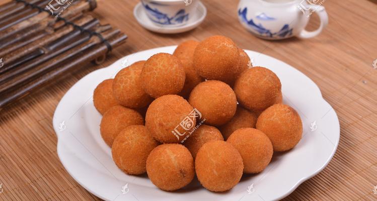 炸香芋地瓜丸子怎么做？步骤和技巧有哪些？