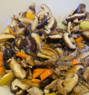 香菇炒肉丝的做法是什么？如何炒出鲜嫩可口的香菇炒肉丝？  第2张