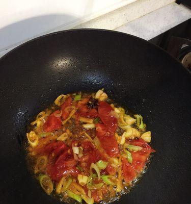 土豆丝炒西红柿怎么做？步骤和技巧有哪些？