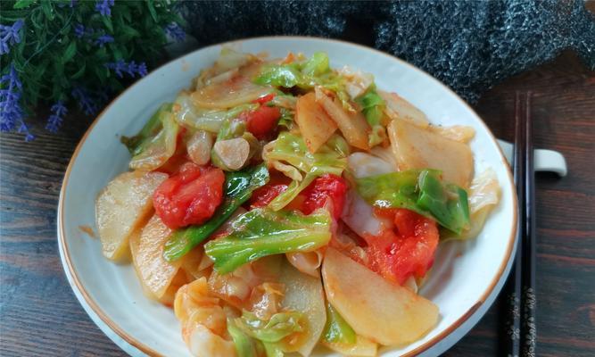土豆丝炒西红柿怎么做？步骤和技巧有哪些？  第2张