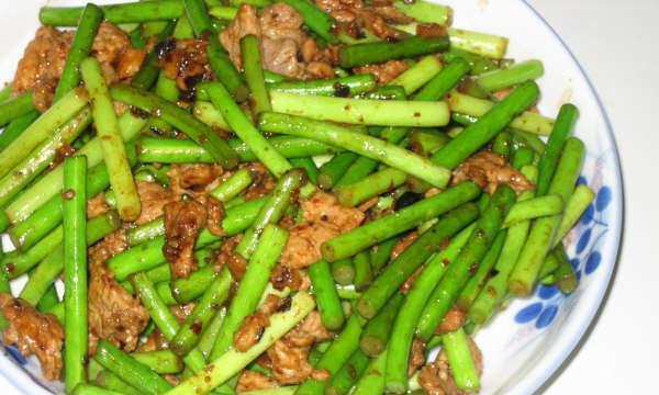 蒜苔牛肉丝怎么做？详细步骤和常见问题解答？  第3张