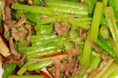 肉丝熏干芹菜怎么做？步骤和技巧有哪些？  第3张
