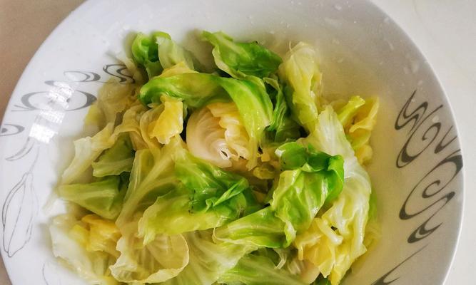 酸辣卷心菜怎么做？详细步骤和技巧是什么？