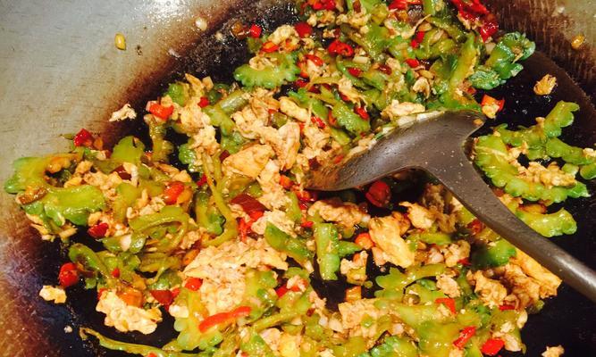 土鸡蛋怎么做才好吃？有哪些创意食谱推荐？