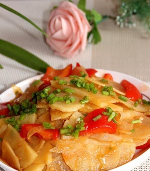 清炒土豆圆椒丝怎么做？步骤和技巧有哪些？  第3张