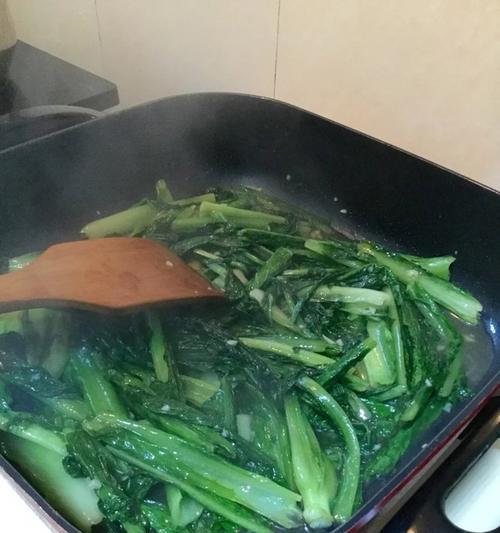 清炒麦菜的做法是什么？如何保持麦菜的鲜嫩口感？