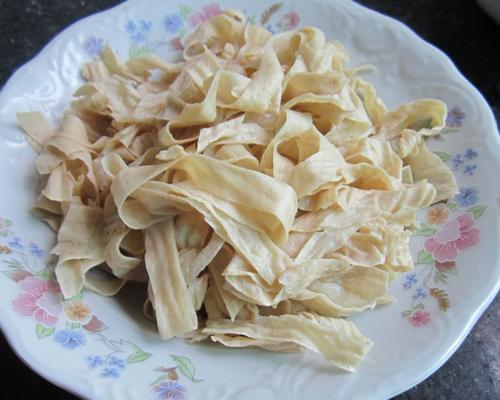 自制腐竹怎么做？步骤和技巧有哪些？  第3张