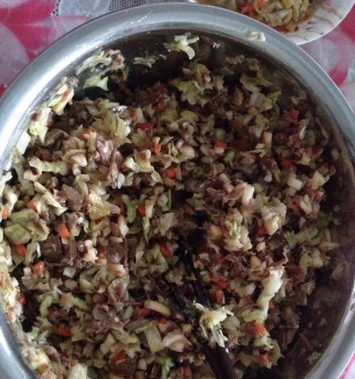 素白菜饺子馅怎么做？有哪些步骤和技巧？  第3张